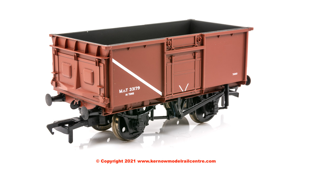 37-376D Bachmann 16 Ton Steel Mineral Wagon number MOT 33179 - MOT Bauxite - Pressed end door -Includes Wagon Load - Era 3.